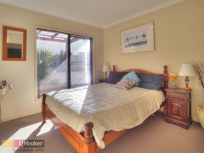 1 Crane Crescent, Runcorn QLD 4113