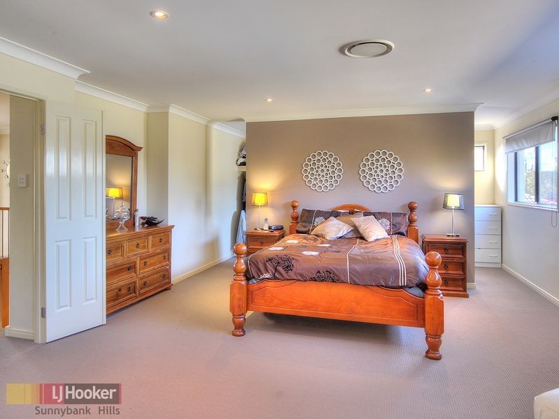 1 Crane Crescent, Runcorn QLD 4113