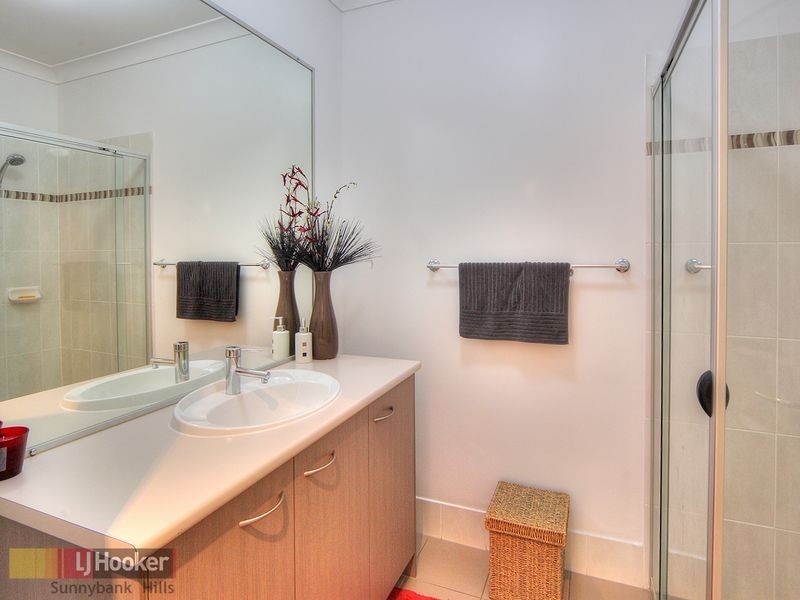 1 Crane Crescent, Runcorn QLD 4113