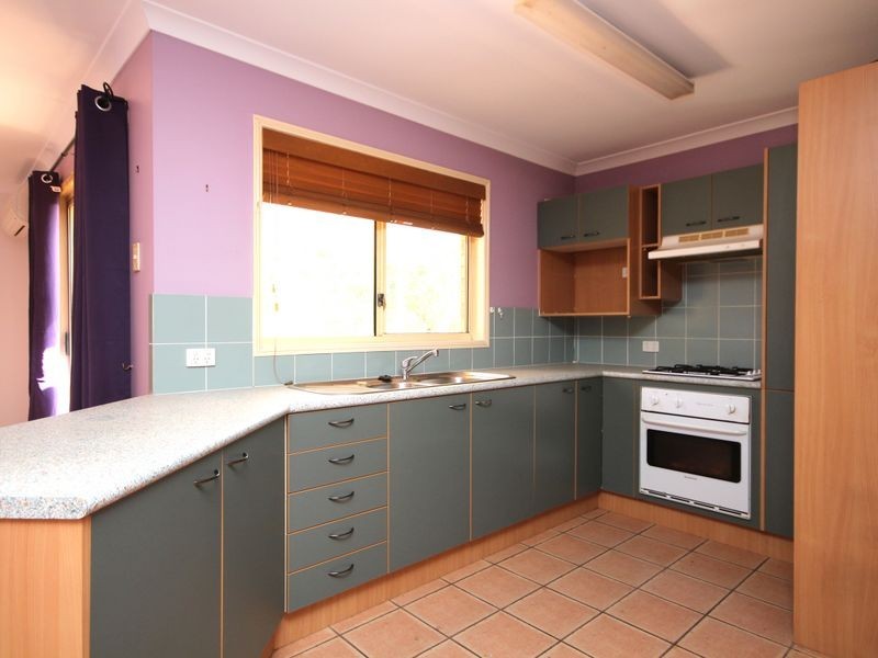 8 Glenview Court, Underwood QLD 4119