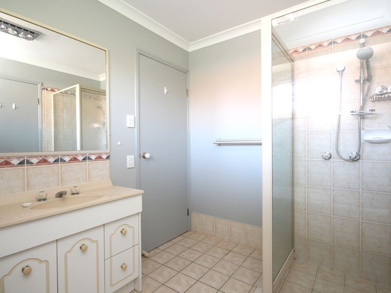 8 Glenview Court, Underwood QLD 4119