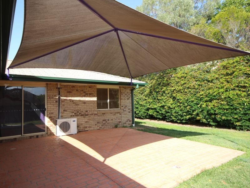 8 Glenview Court, Underwood QLD 4119