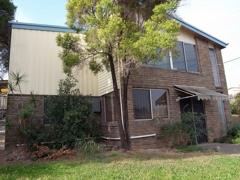 184 Broadwater Road, Mount Gravatt East QLD 4122