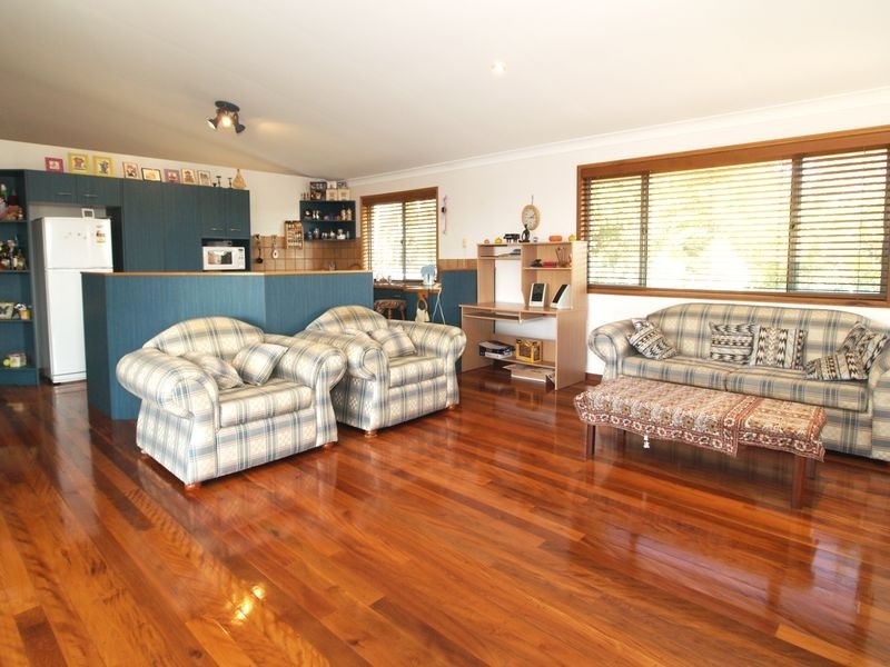 17 Bush Pea Pl, Kuraby QLD 4112