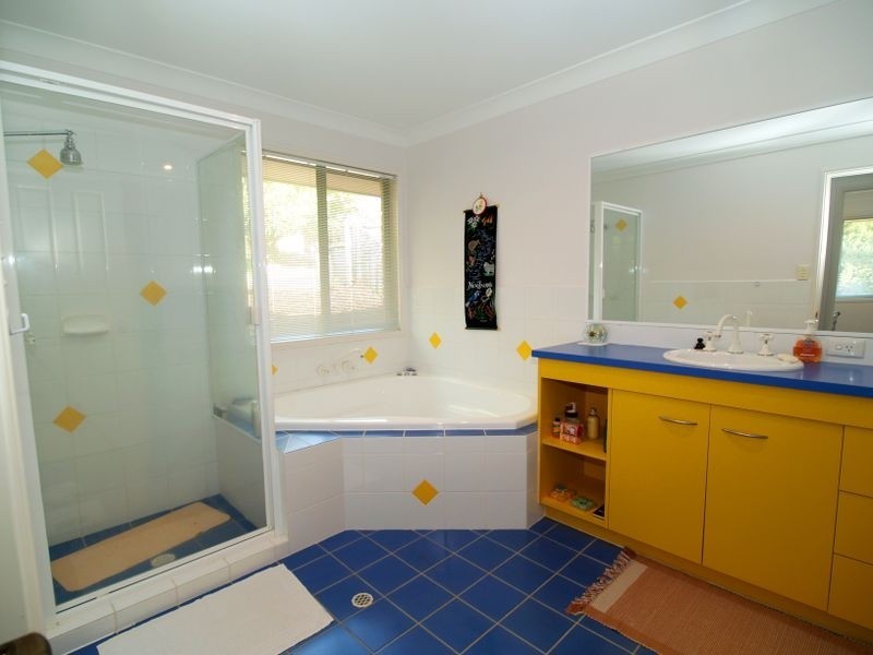 17 Bush Pea Pl, Kuraby QLD 4112