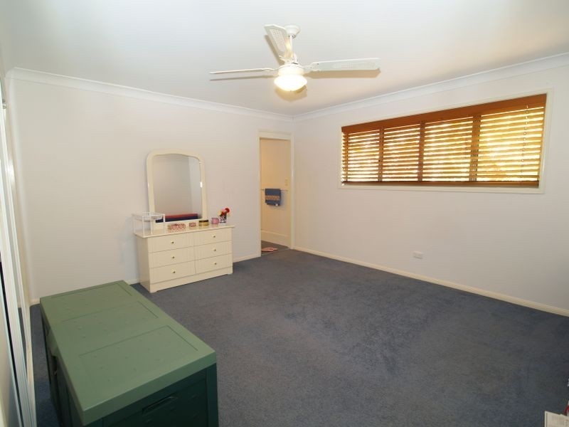 17 Bush Pea Pl, Kuraby QLD 4112