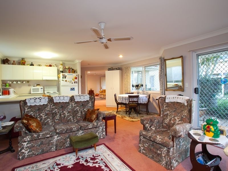 15 Manmarra Cr, Eight Mile Plains QLD 4113