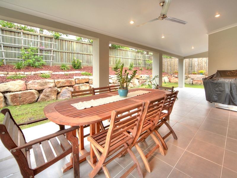 21 Crawford Place, Calamvale QLD 4116