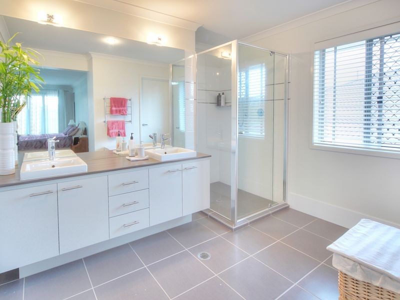 21 Crawford Place, Calamvale QLD 4116