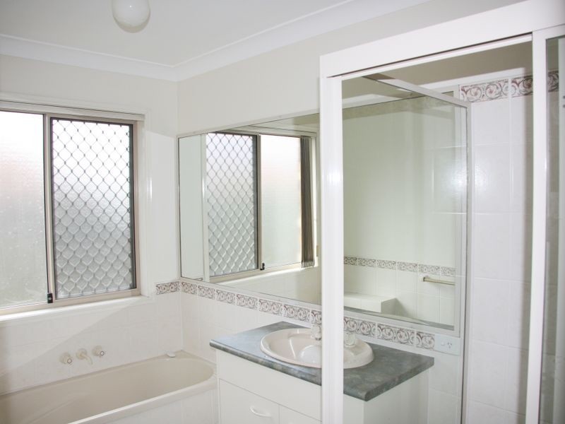 27 Paddington Crescent, Stretton QLD 4116