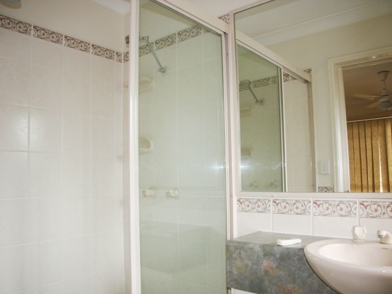 27 Paddington Crescent, Stretton QLD 4116