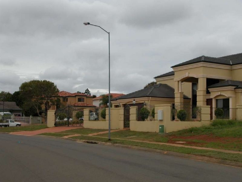 118 The Avenue, Sunnybank Hills QLD 4109