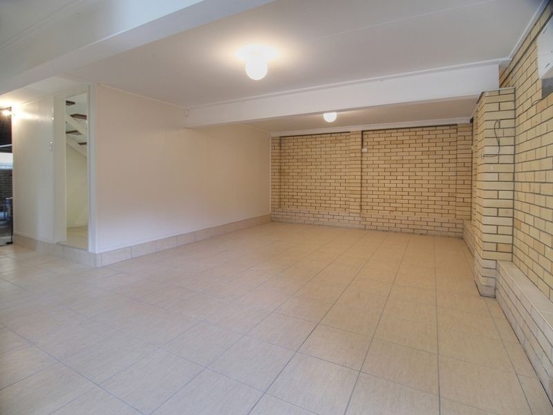 6 Turnmill Street, Macgregor QLD 4109