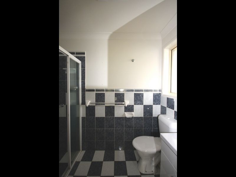 388-400 Green Road, Crestmead QLD 4132