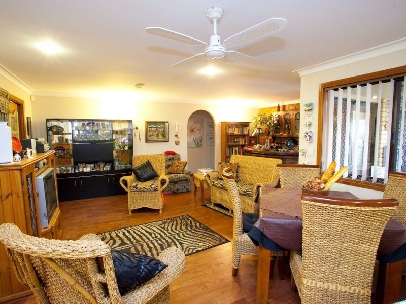 15 Eisenhower Court, Stretton QLD 4116