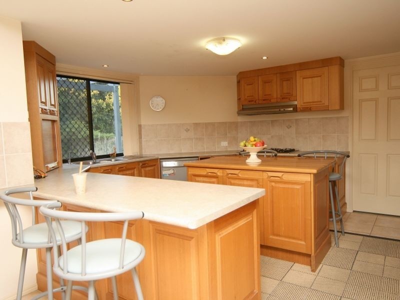 15 Bellflower Place, Calamvale QLD 4116