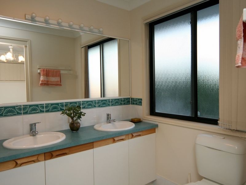 15 Bellflower Place, Calamvale QLD 4116