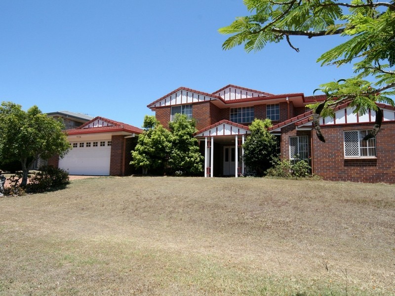 11 Poinciana Crescent, Stretton QLD 4116