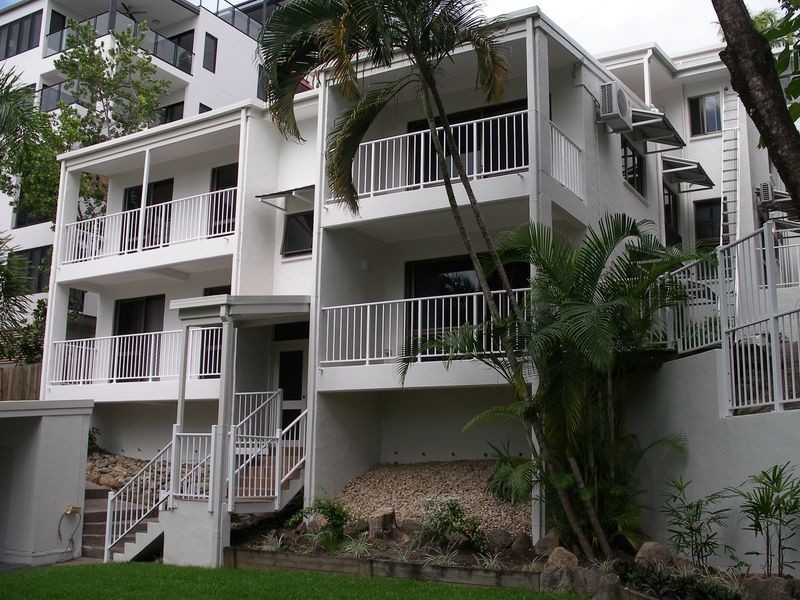 45 Vasey Esplanade, Trinity Beach QLD 4879