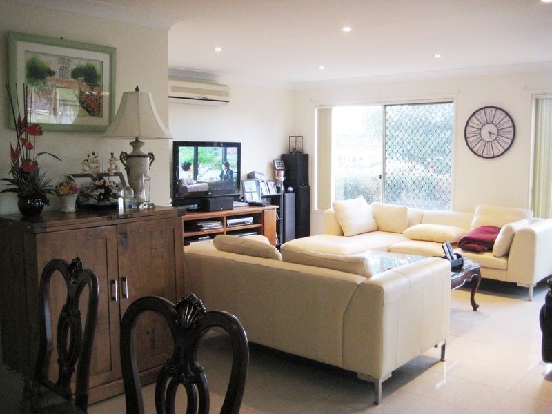 6 The Glade, Underwood QLD 4119