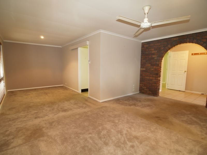 11 Allamanda Street, Runcorn QLD 4113