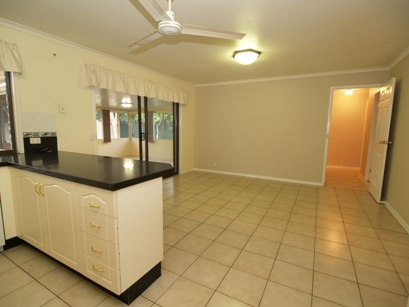 11 Allamanda Street, Runcorn QLD 4113