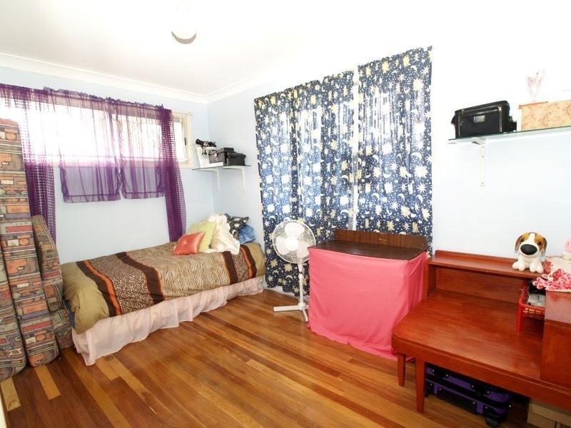 6 Bolwell Street, Runcorn QLD 4113