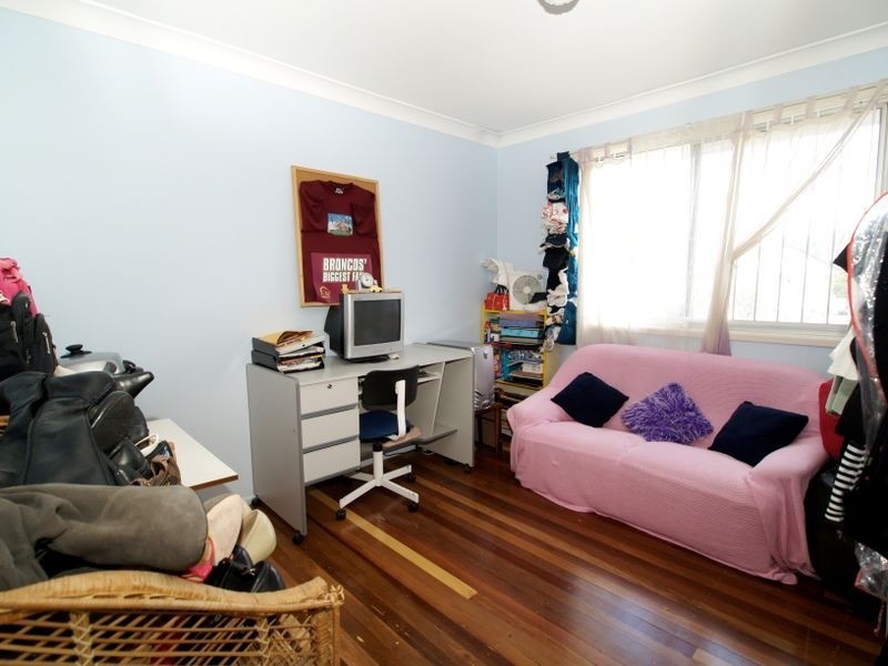 6 Bolwell Street, Runcorn QLD 4113