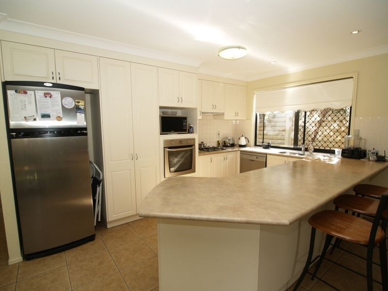 20 Coneybeer Place, Eight Mile Plains QLD 4113