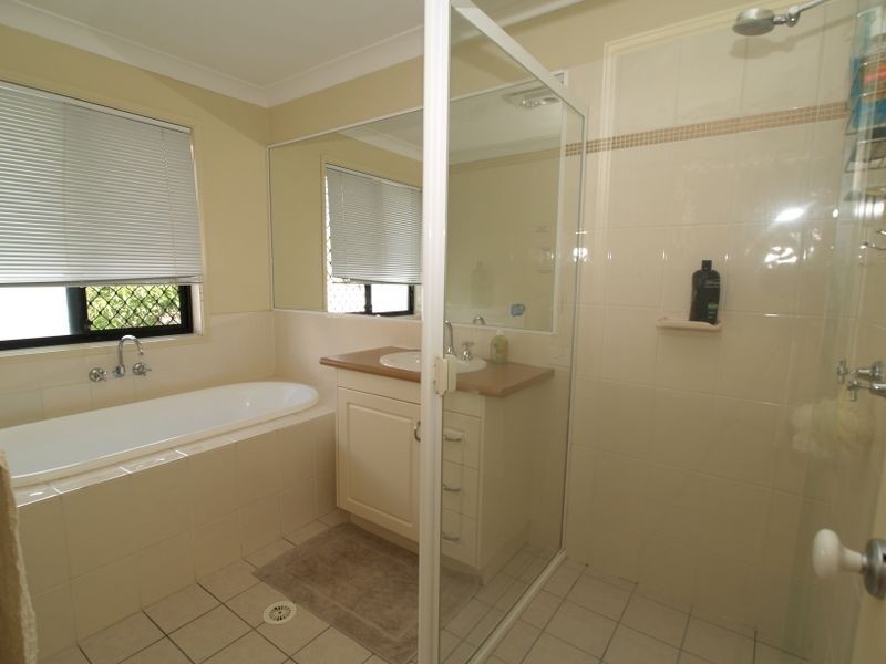 20 Coneybeer Place, Eight Mile Plains QLD 4113