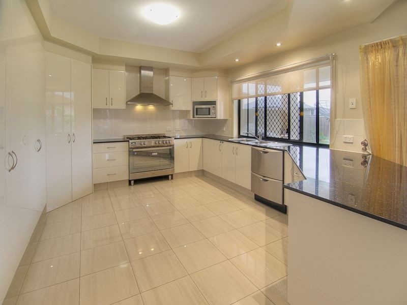 59 Birchwood Place, Stretton QLD 4116