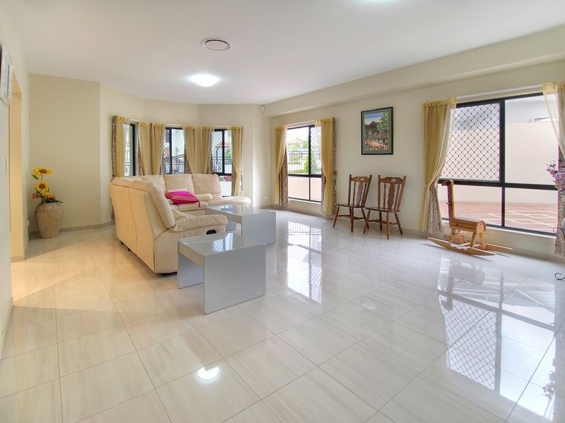 59 Birchwood Place, Stretton QLD 4116