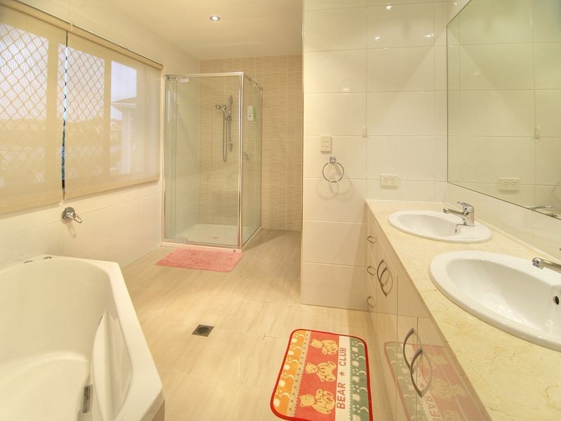59 Birchwood Place, Stretton QLD 4116