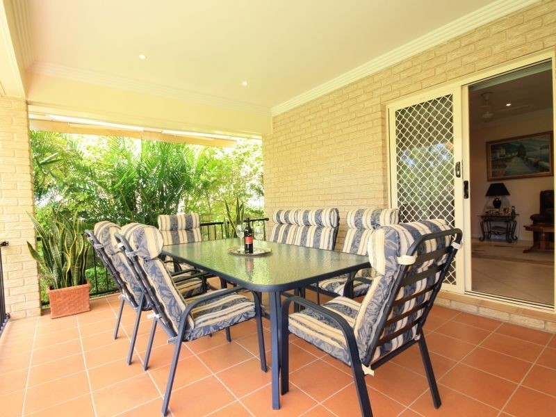 11 Mitchell Place, Parkinson QLD 4115