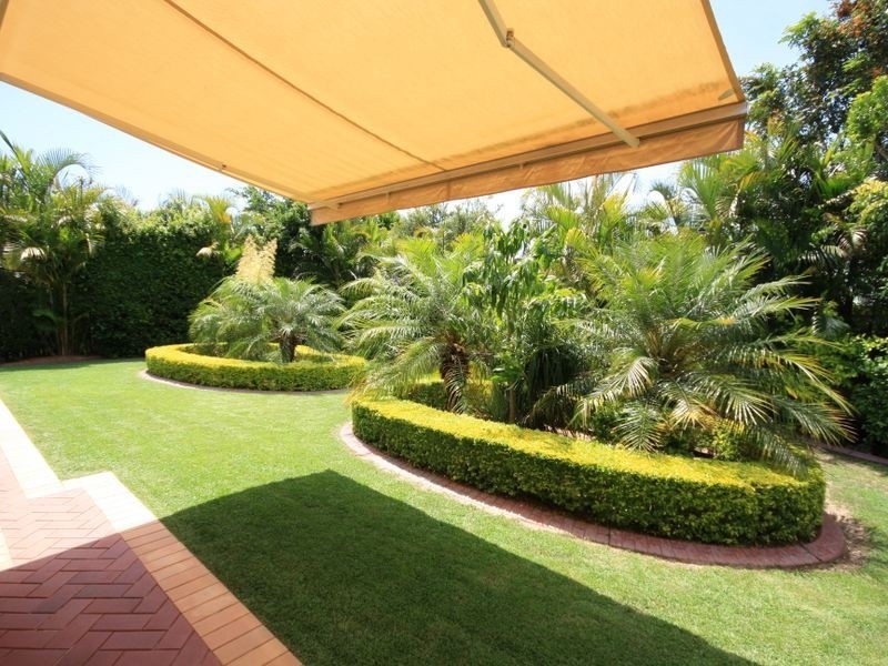 11 Mitchell Place, Parkinson QLD 4115