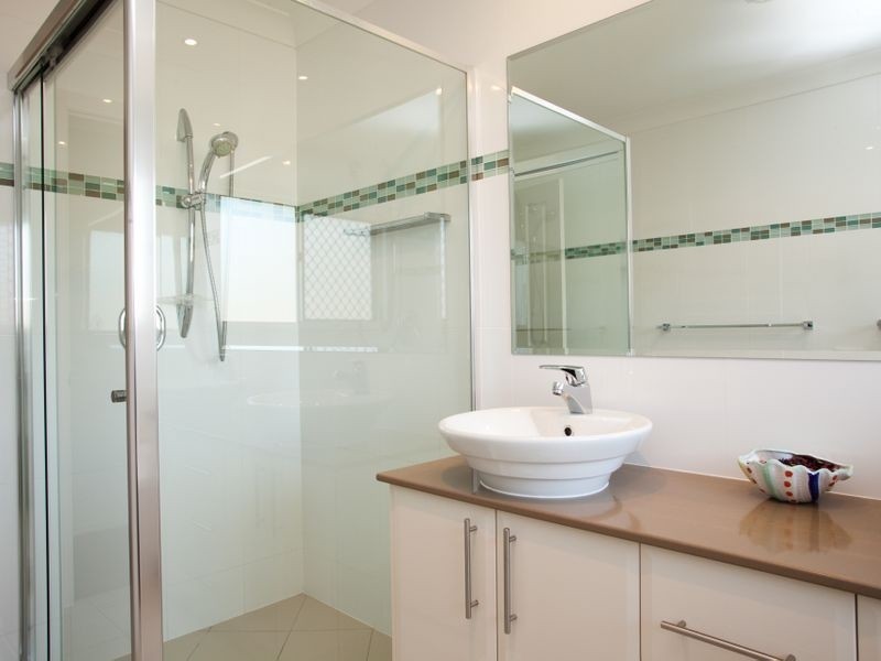 36 Willowleaf Close, Stretton QLD 4116