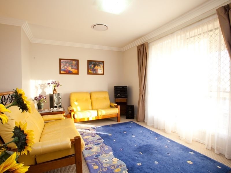 36 Willowleaf Close, Stretton QLD 4116