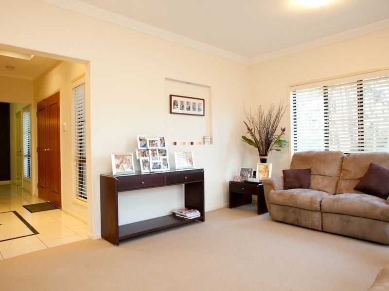 45 Argyle Place, Parkinson QLD 4115