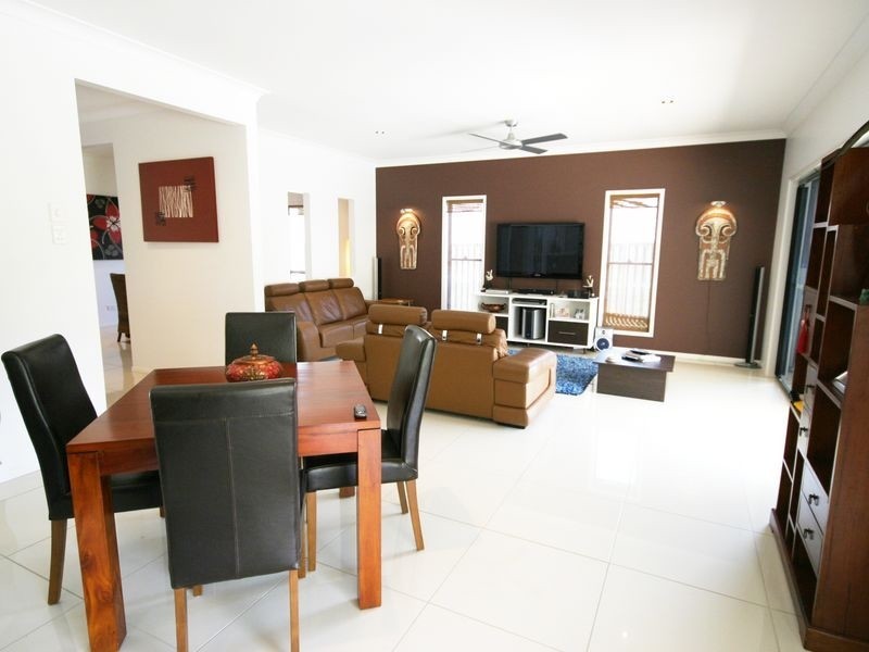 32 Vincent Street, Calamvale QLD 4116