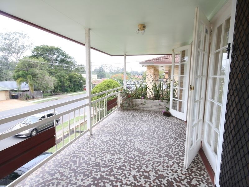 61 Granadilla Street, Macgregor QLD 4109