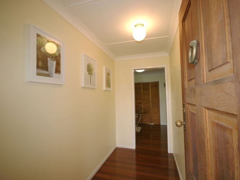 10 Lowndes Street, Salisbury QLD 4107