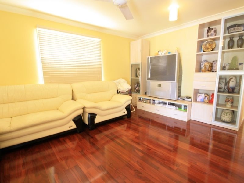 29 Robinson Crescent, Runcorn QLD 4113