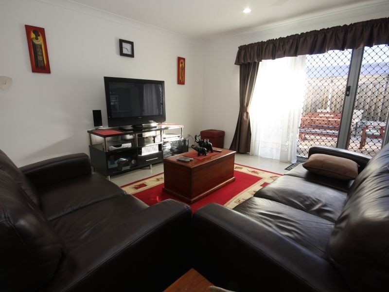 52 Kakadu Street, Parkinson QLD 4115