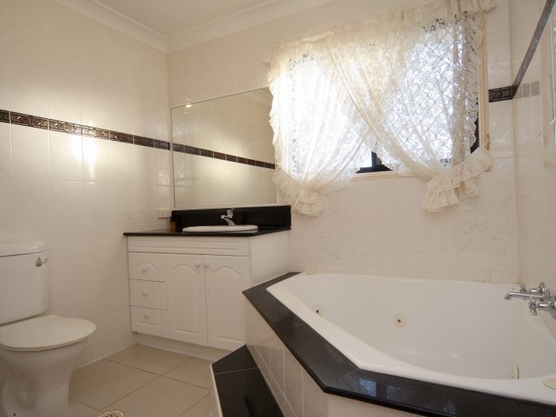 1 Westminster Place, Sunnybank Hills QLD 4109