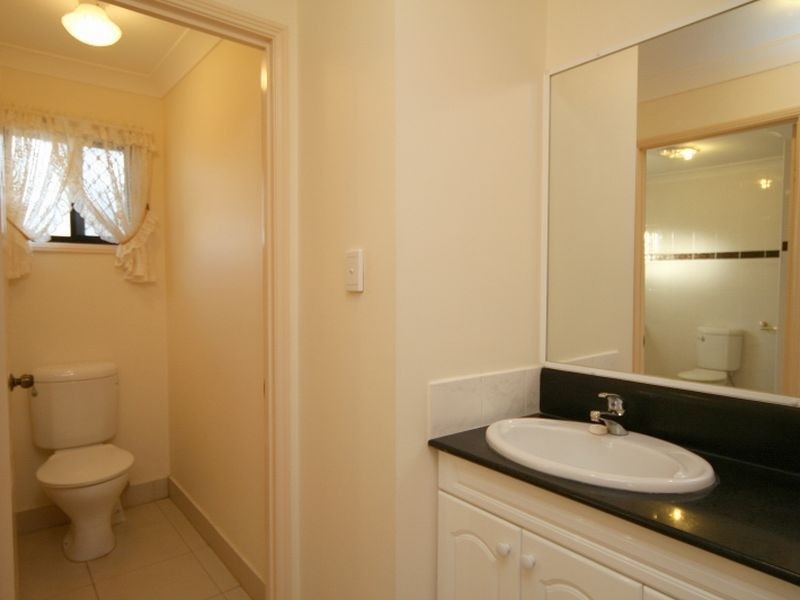 1 Westminster Place, Sunnybank Hills QLD 4109