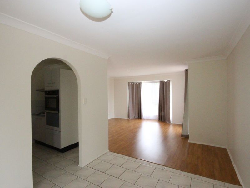33 Athalie Street, Runcorn QLD 4113