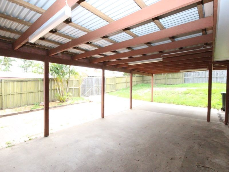 33 Athalie Street, Runcorn QLD 4113
