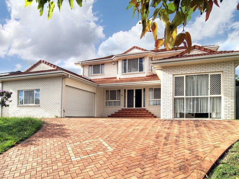 Stretton QLD 4116