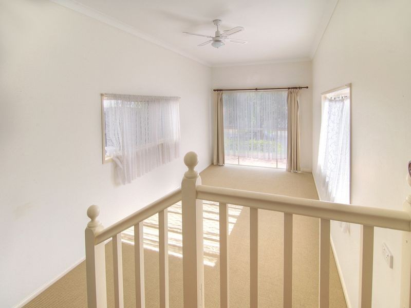 Stretton QLD 4116