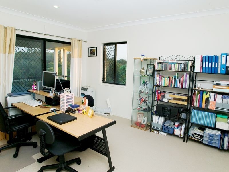 2 Lilydale Place, Calamvale QLD 4116